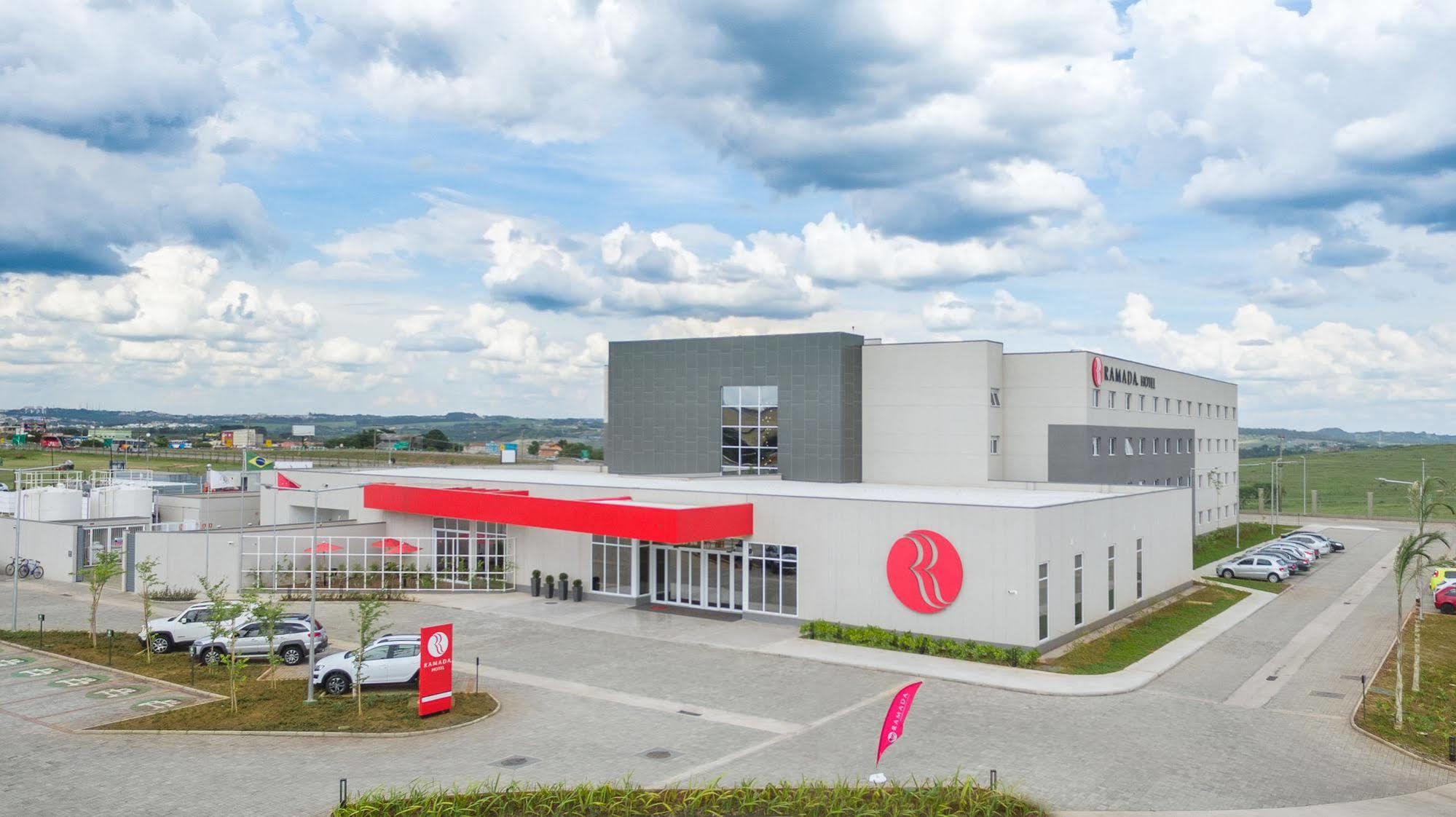 Ramada Campinas Viracopos Hotel Exterior photo